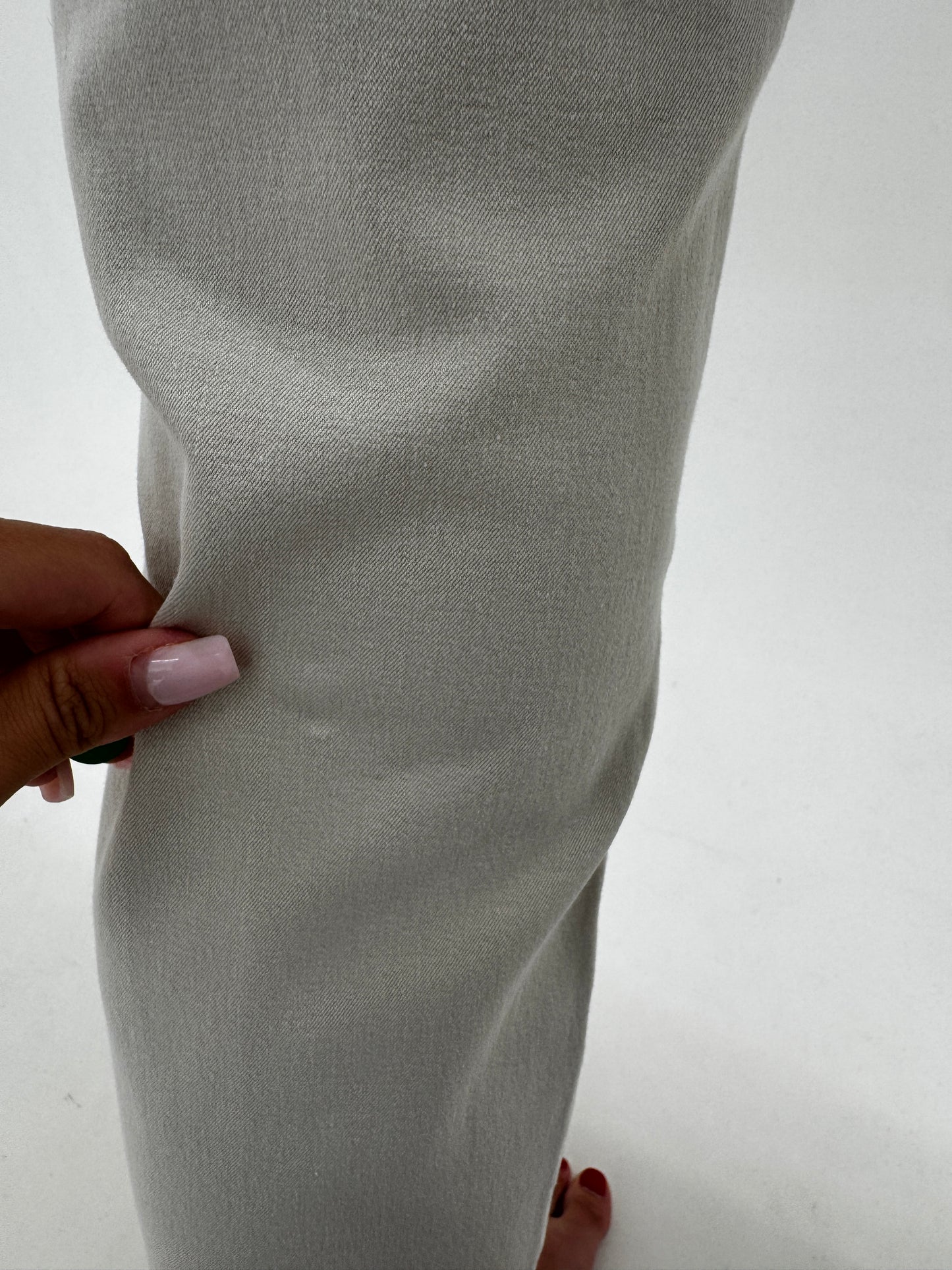 Jeans petite ultra confort modelatori cu talie înaltă silver gray