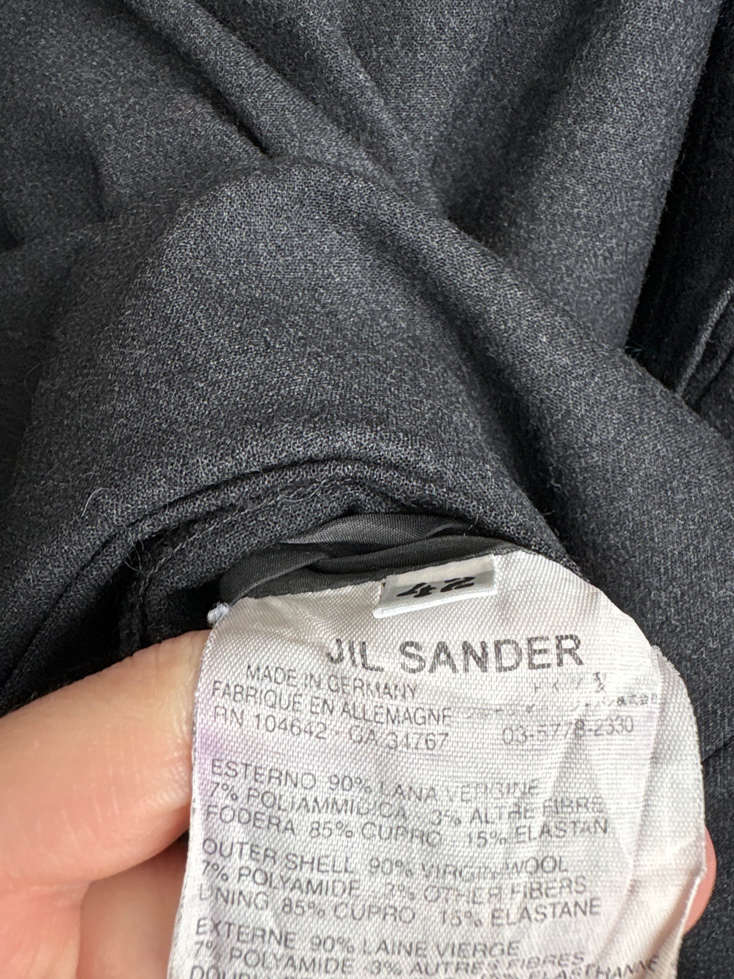 Fustă ultra luxury Jil Sander în croi specific brandului cu buzunare