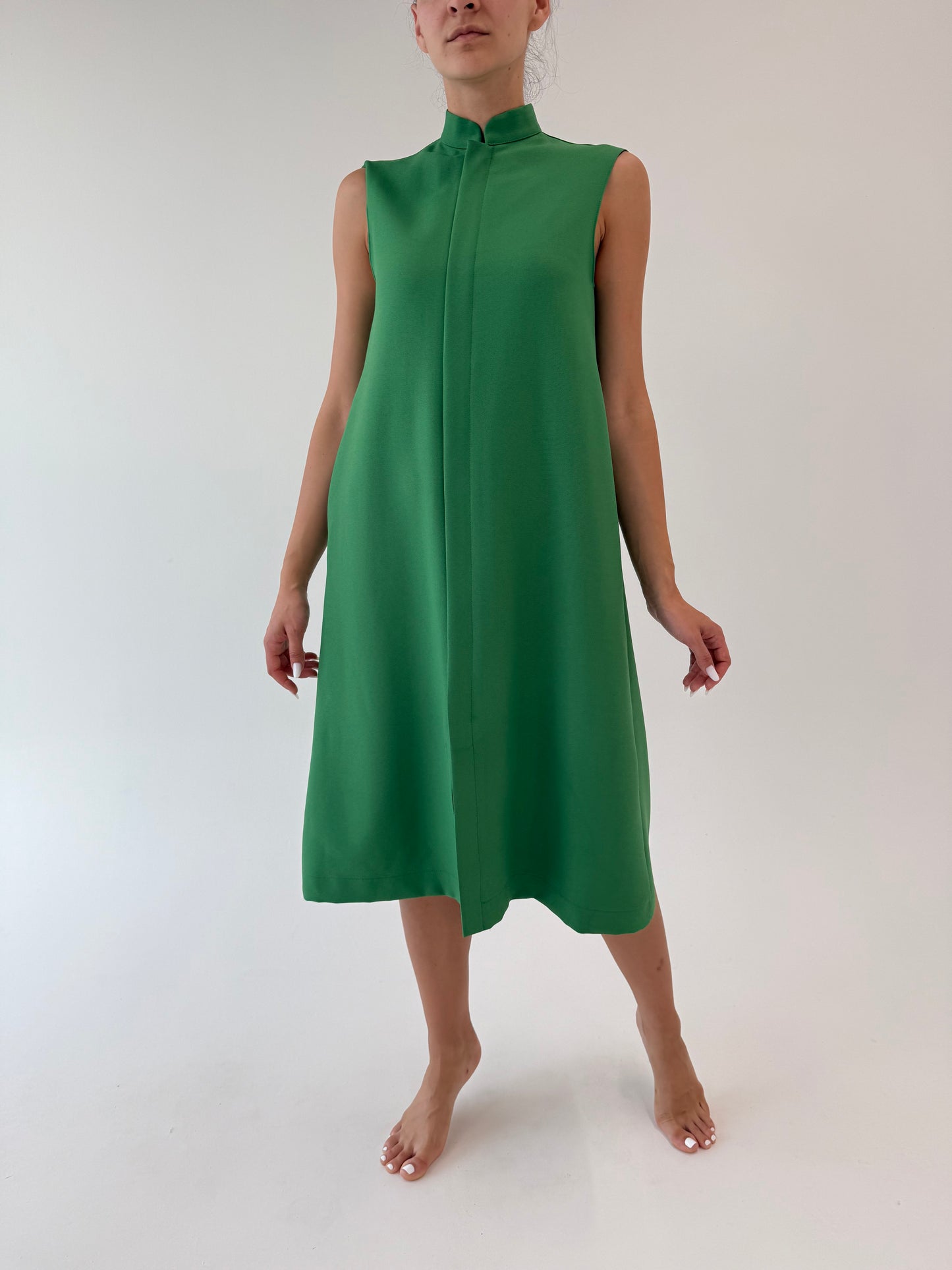 Rochii old vintage sfârșit de ani 60 verde tare din stofita