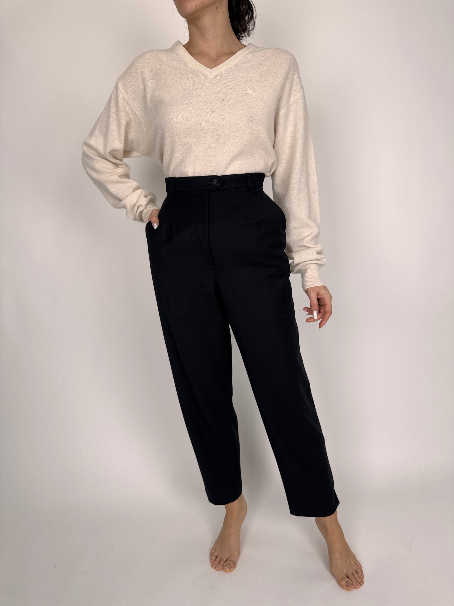 Pantaloni negri din stfia de lana extrafina cu talie înaltă elastică