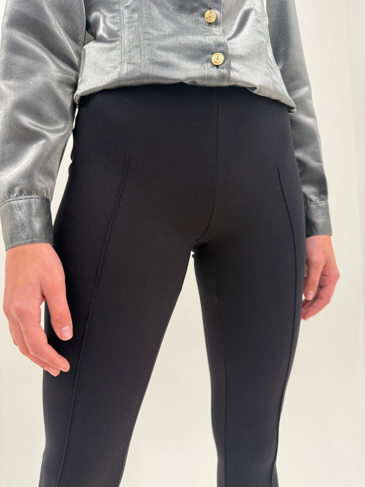 Pantaloni Moschino negri din tricot dens ultra modelator petite
