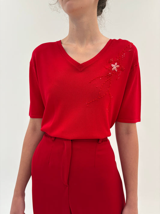 Top vintage cherry red din jerse cu aplicații manuale delicate