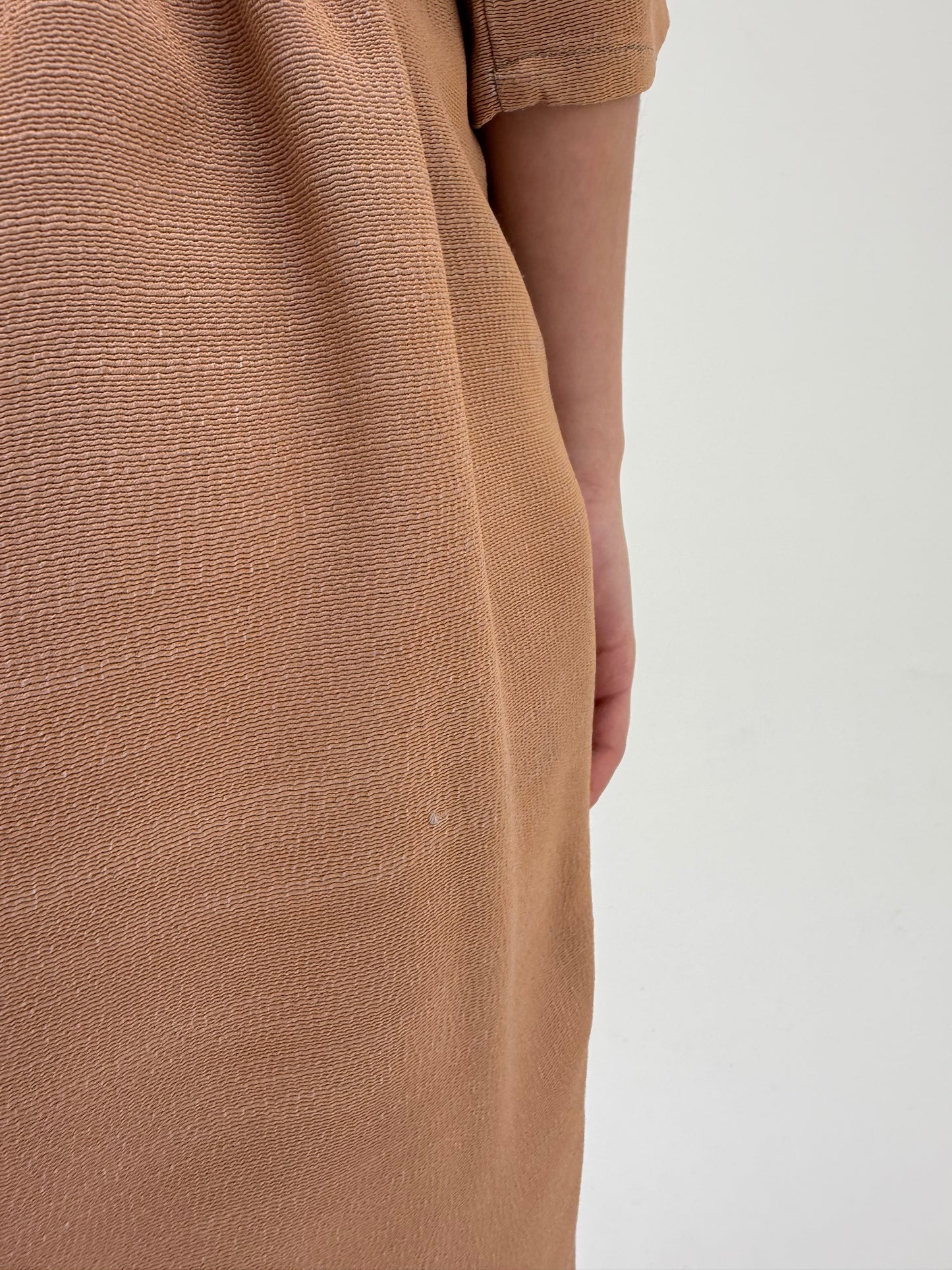 Rochie old vintage camel anii 80 cu mâneca tip kimono din faille structurat