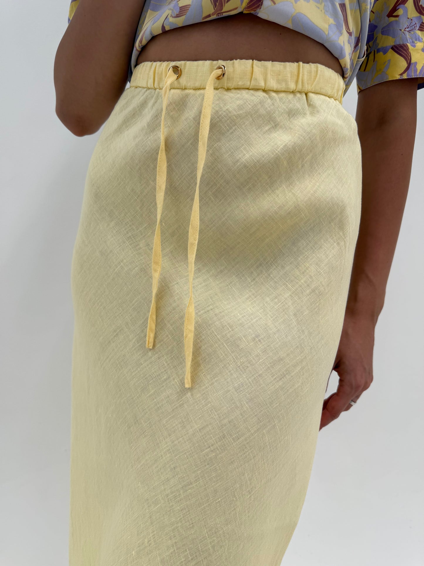 Fusta maxi din in premium butter yellow in bie cu talie reglabilă