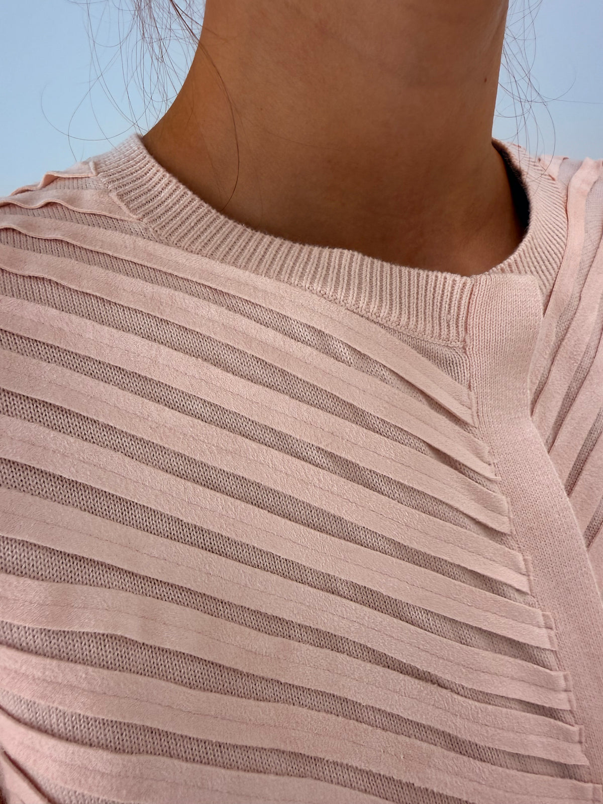Cardigan luxury Haltson din bumbac powder Pink cu aplicații elaborate geometrice