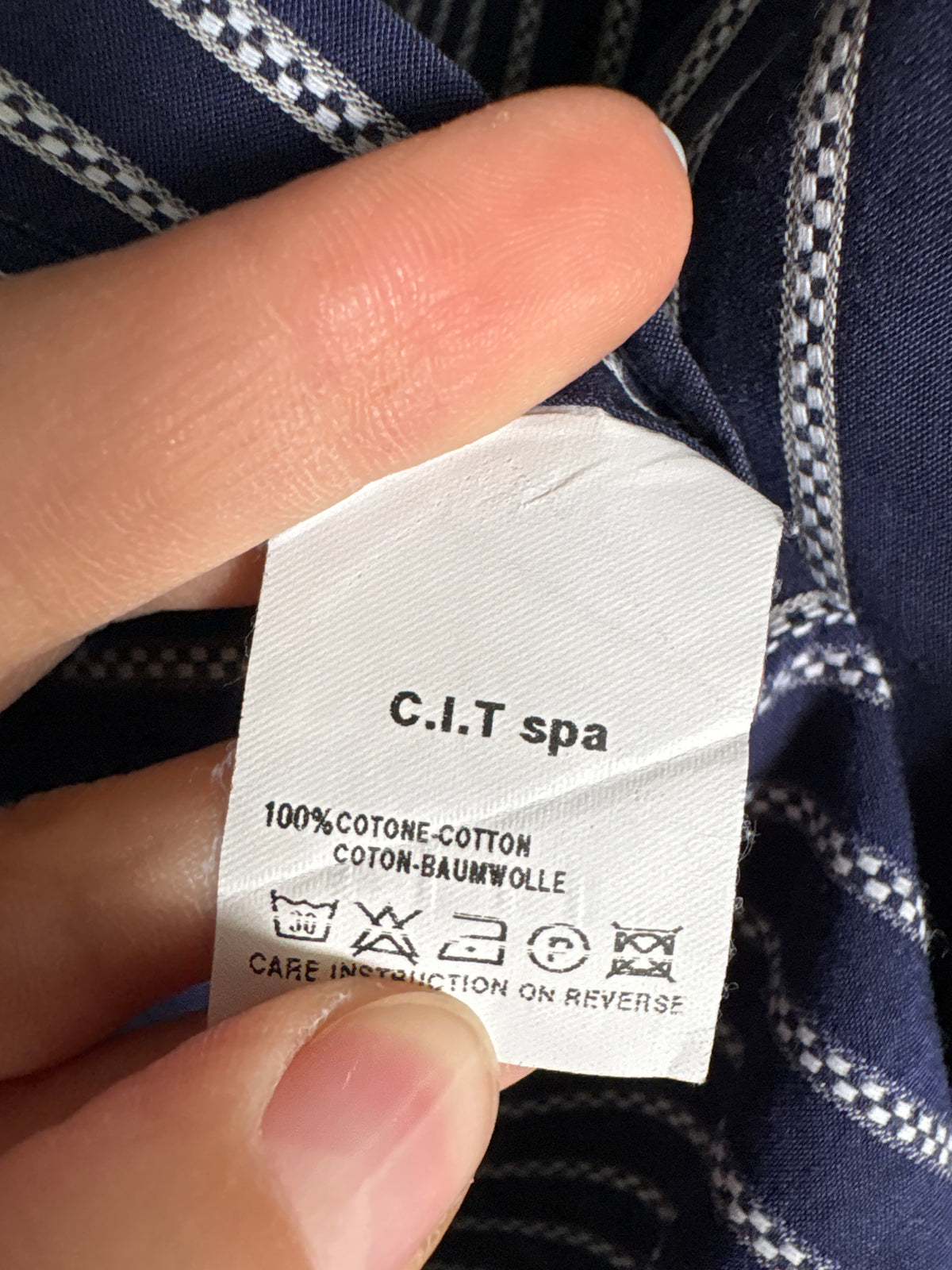 Cămașa Armani din poplin gros excepțional jacquard cu dungi verticale