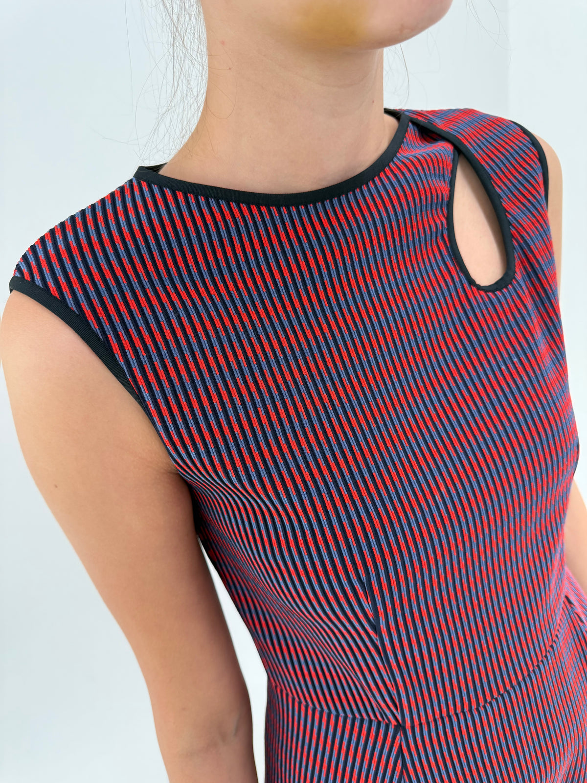 Rochie Max&Co by Max Mara din tricot ribbed ușor structurat în croi modernizat de ani 50