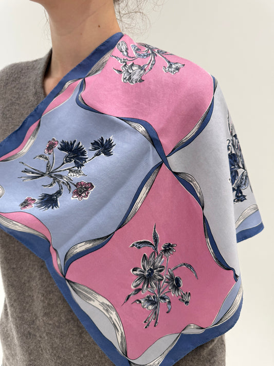 Eșarfă din mătase naturală cu powder Pink și baby blue