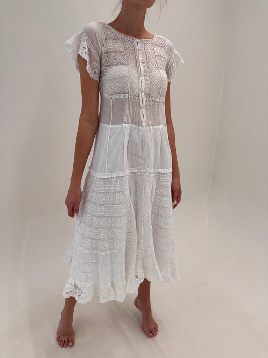 Rochie vintage maxi cu lucrătură manuală delicată din cea mai fină pânză de bumbac