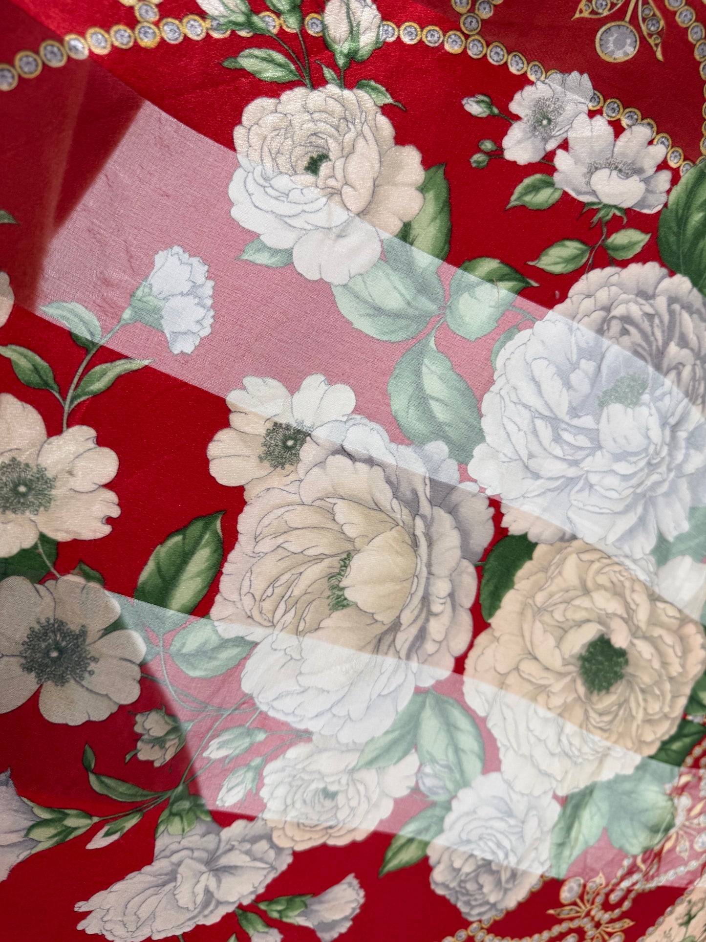 Eșarfă Valentino din mătase naturală