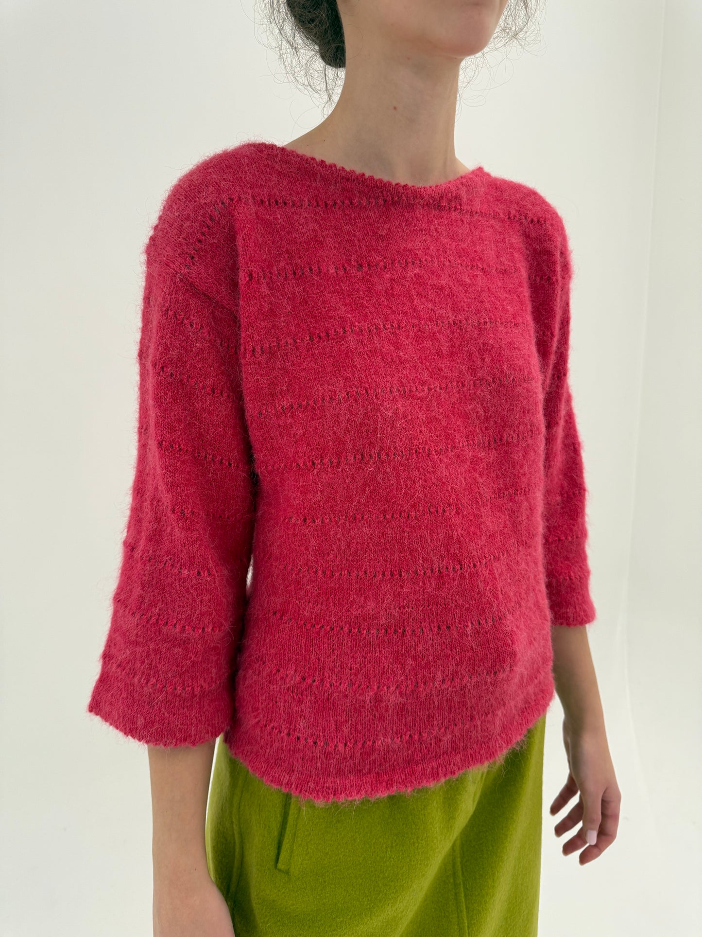 Pulover vintage Barbie pink din baby mohair plin cu mânecă 3/4