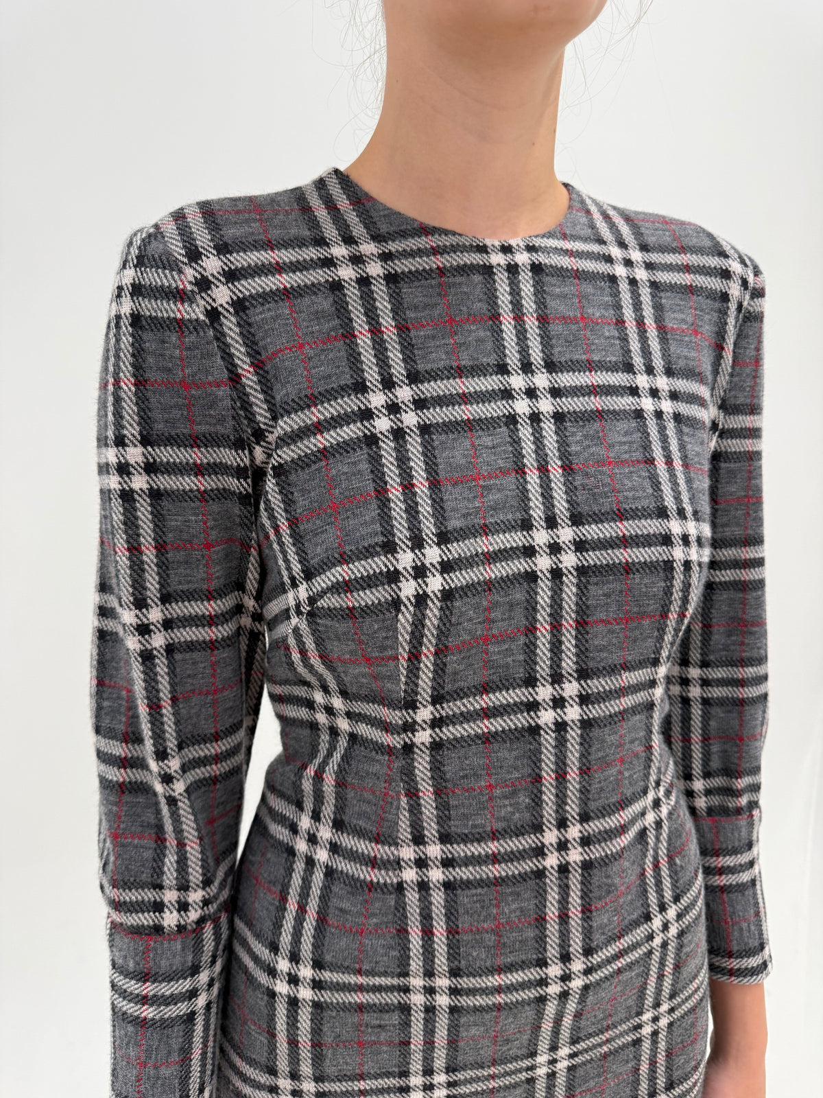 Rochie din tricot dens cu print în stil Burberry din lana extrafina