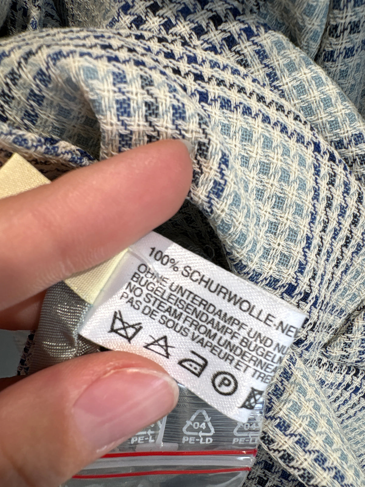 Sacou lung cambrat excepțional din lana extrafina texturată pied de coq în carouri