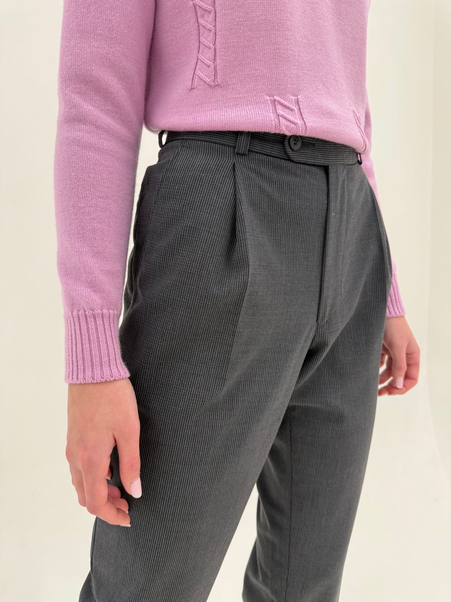 Pantaloni steel gray cu pense tall din lana extrafina