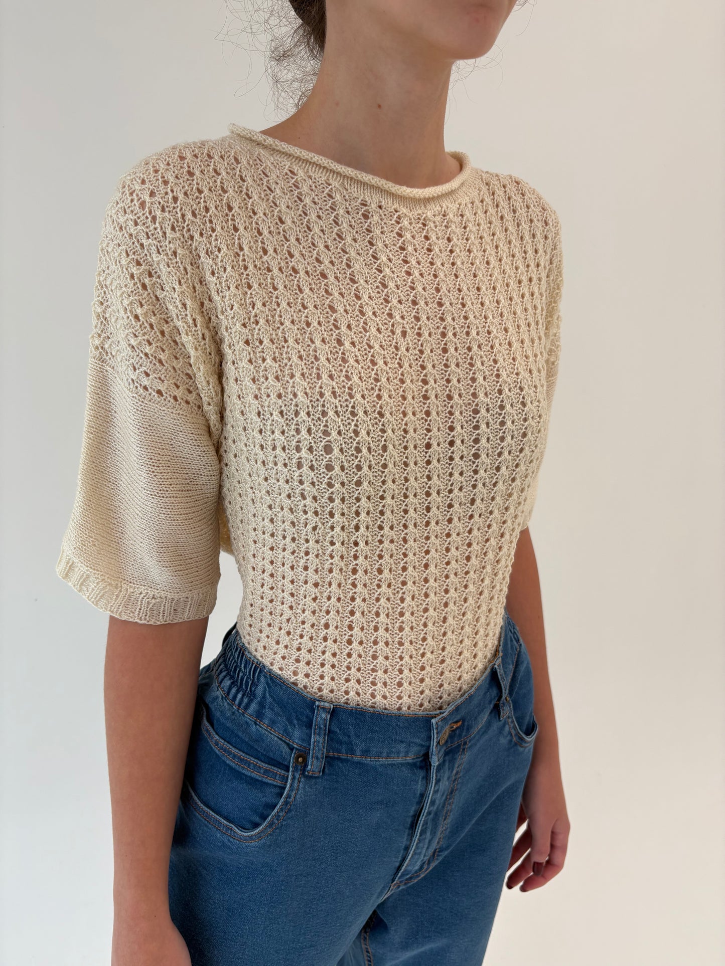 Top vintage butter nude lucrat manual din lana extrafina