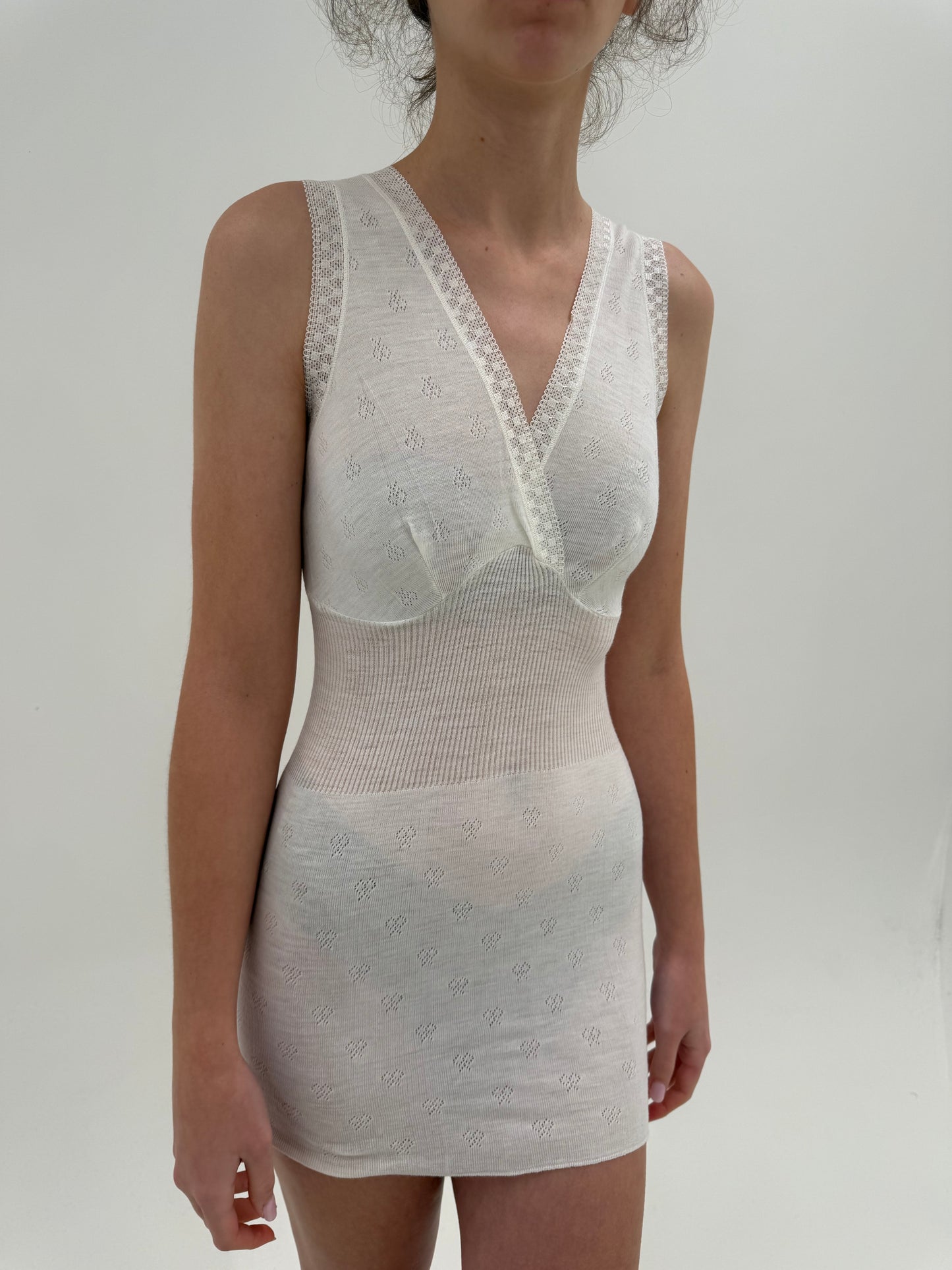 Maieu lung cambrat italian din lana extrafina irestringibila