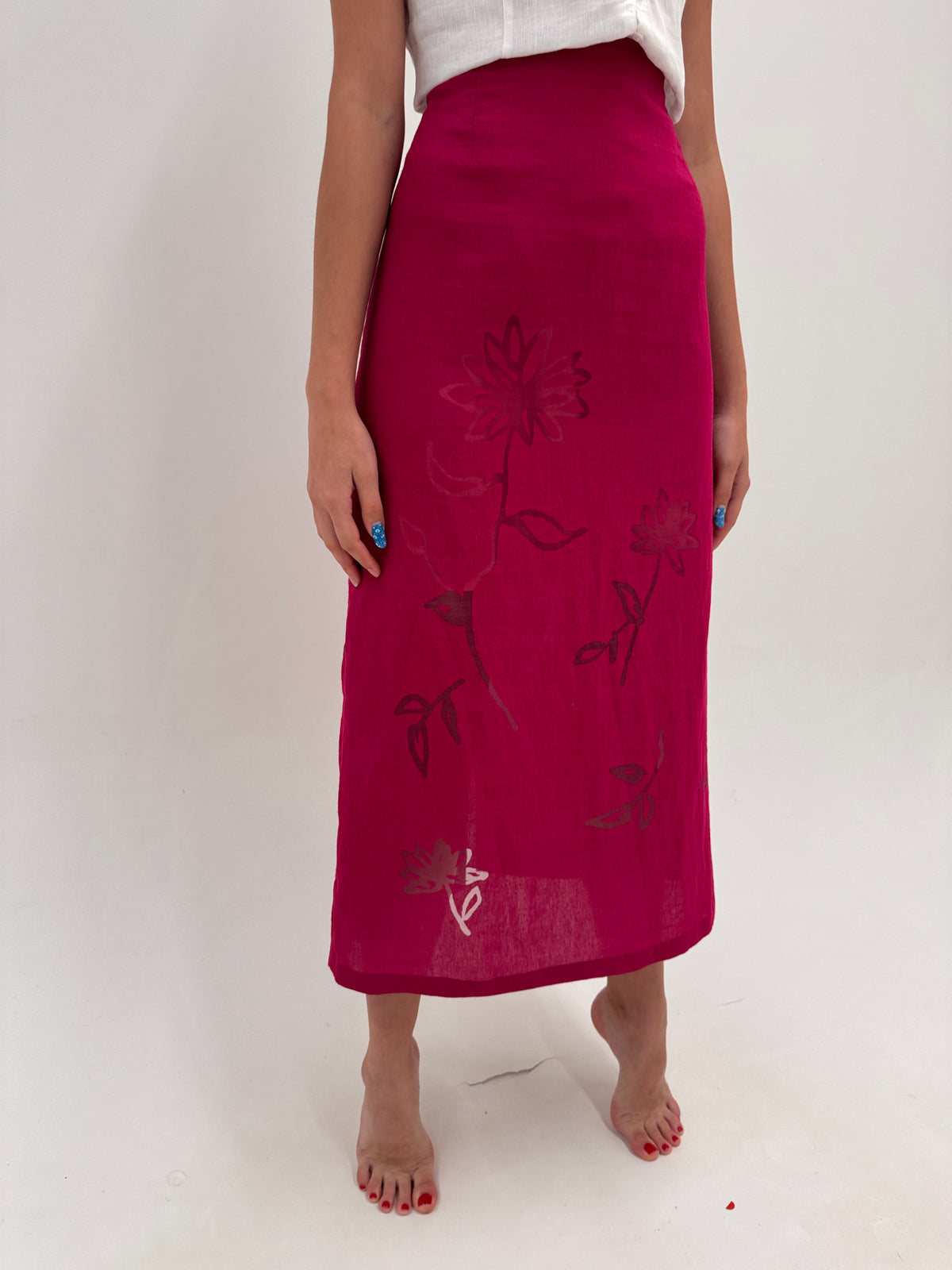 Fustă maxi magenta cu inserții de organza în croi clasic