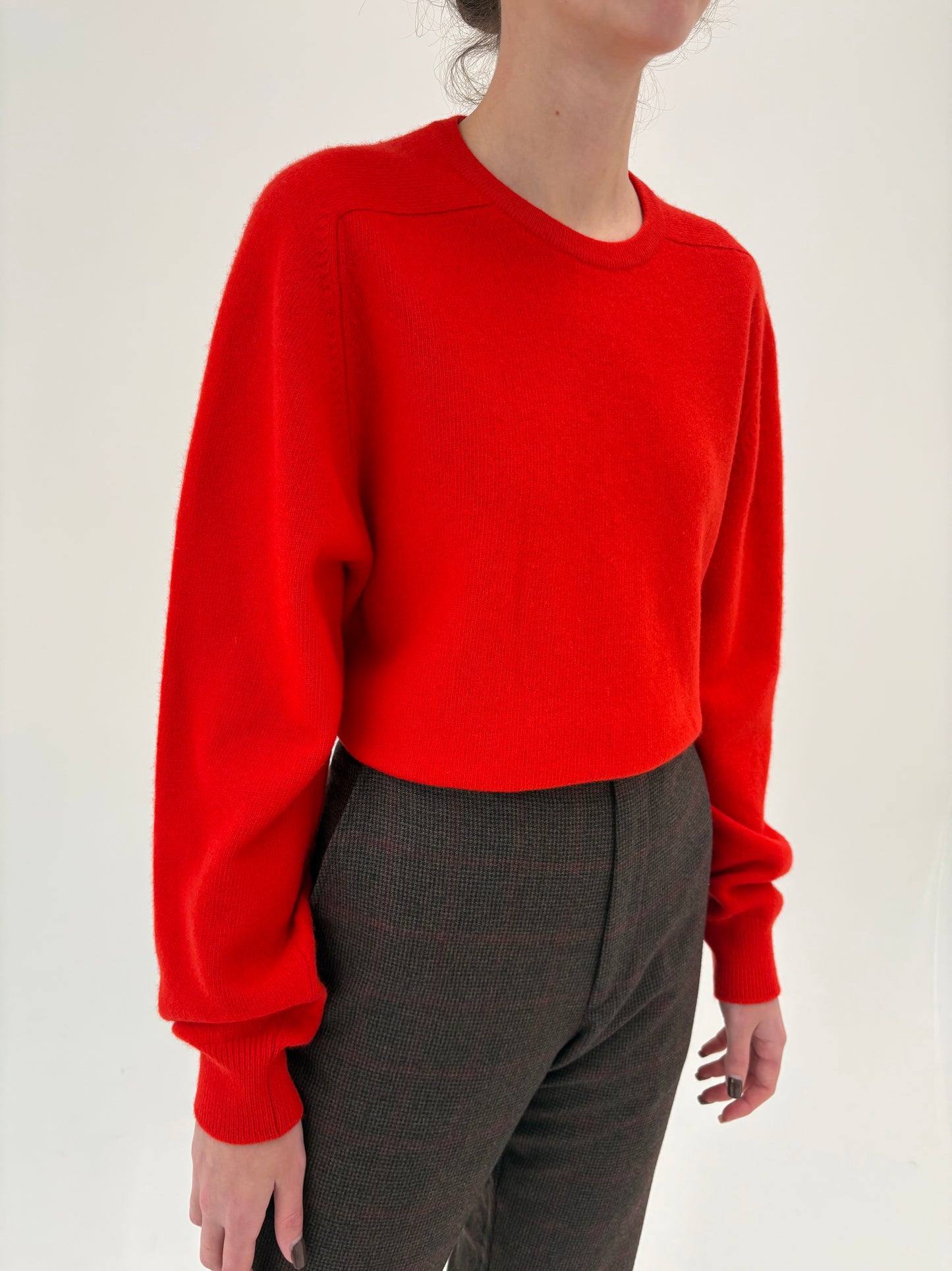 Pulover scoțian high end din lana extrafina de gramaj mare electric red