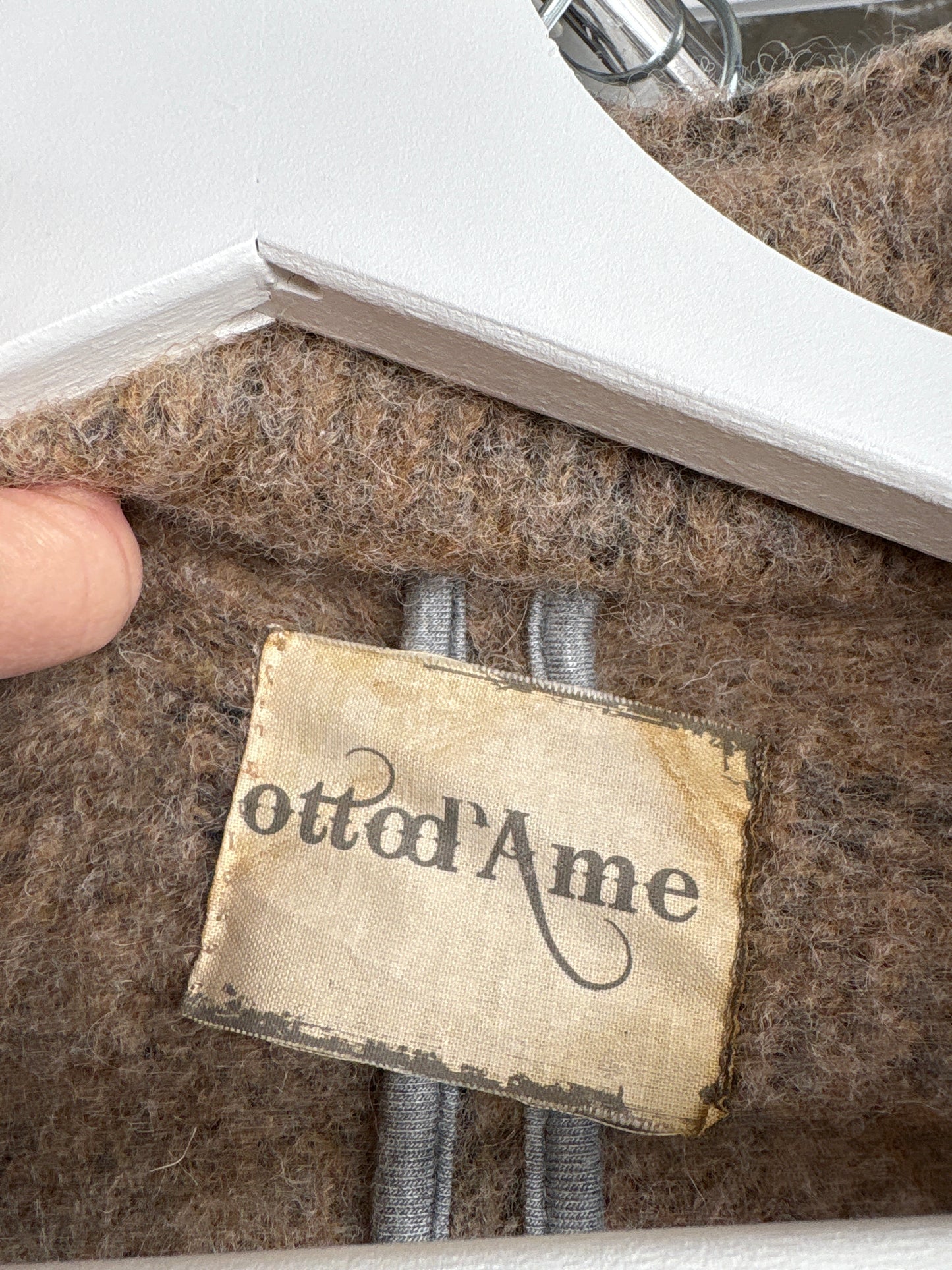 Sacou cambrat din boiled wool gris melanj camel cu gri