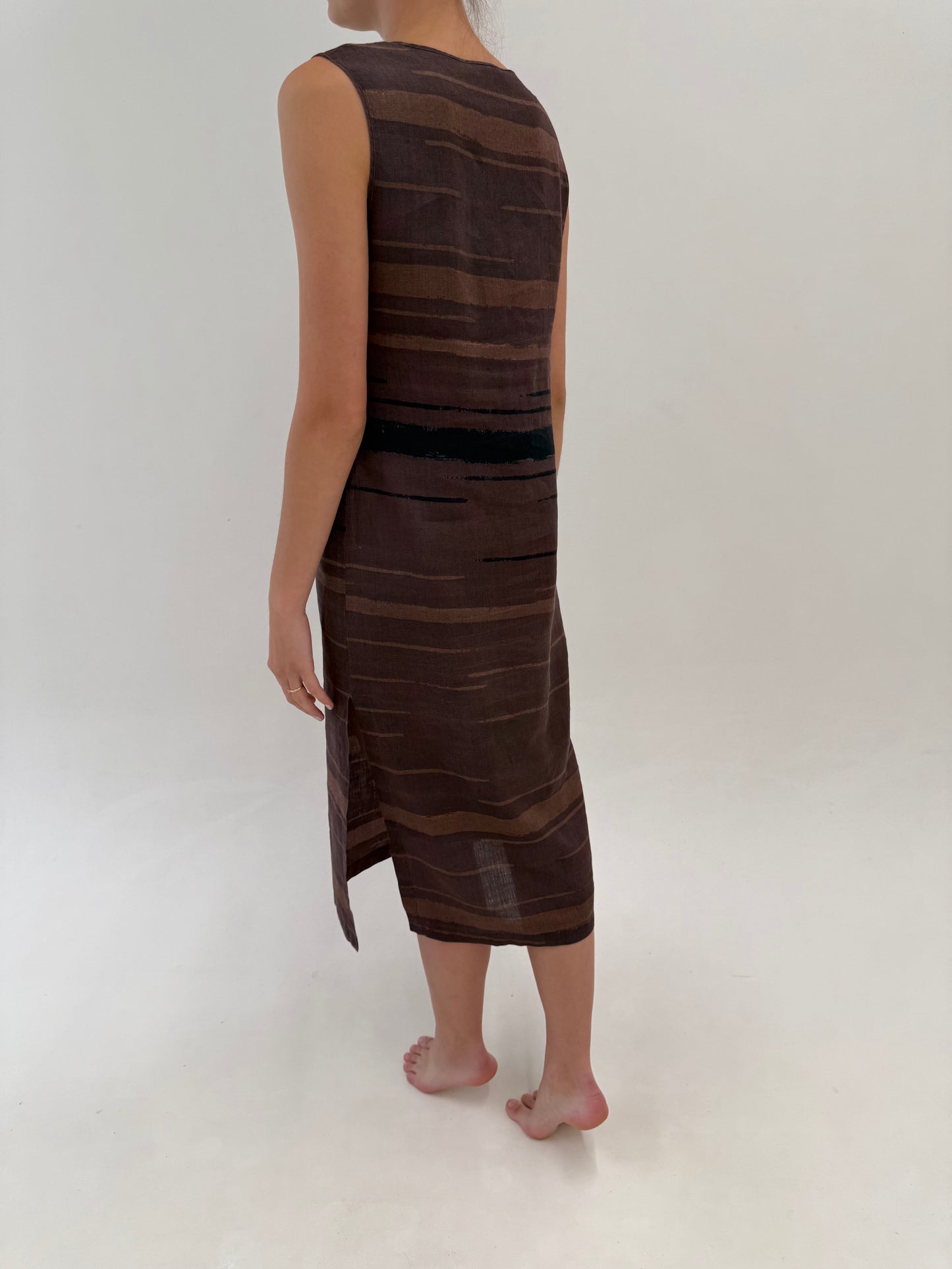 Rochie Max Mara maxi din in pur în croi minimalist dark chocolate brown