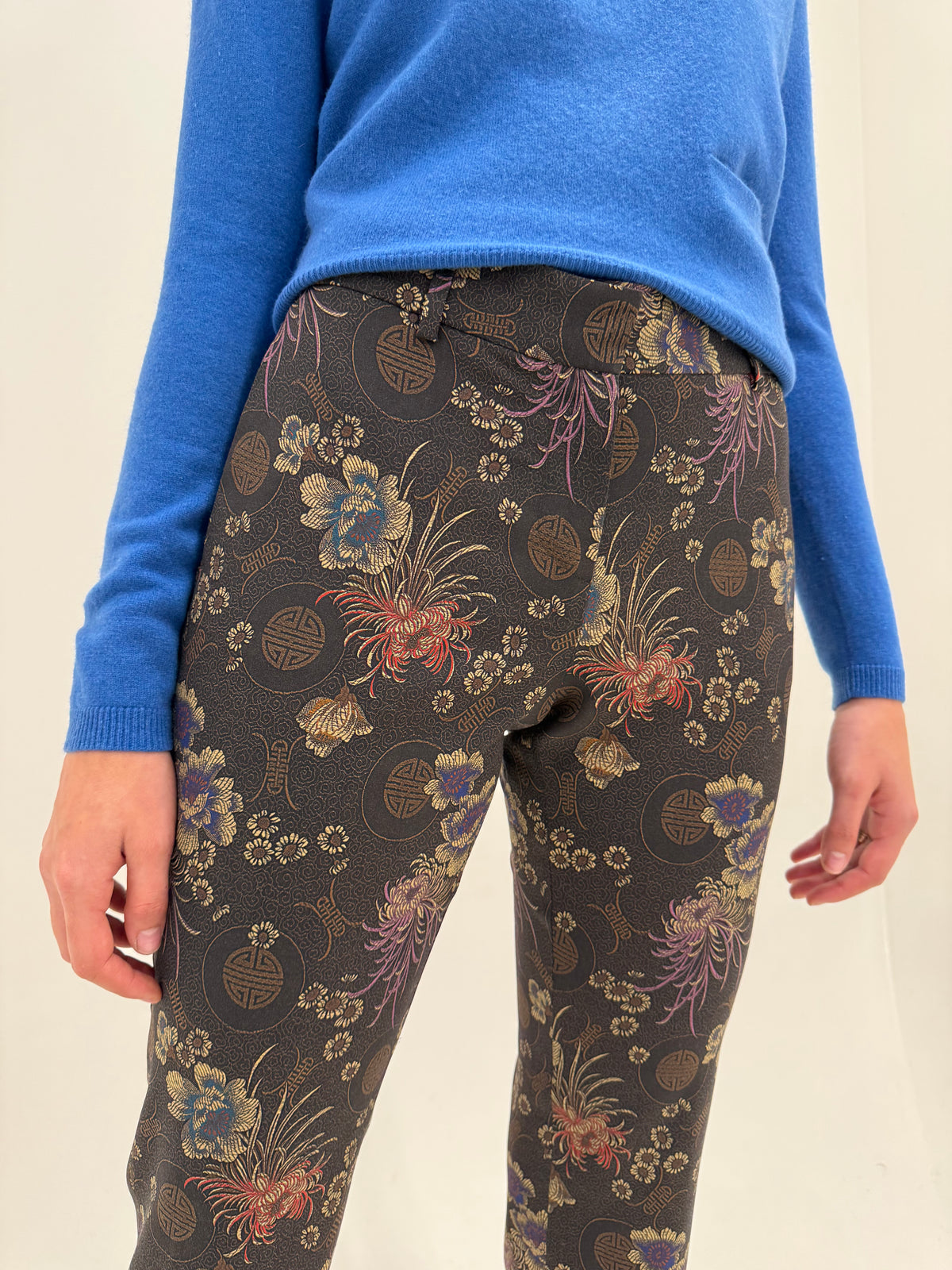 Pantaloni din brocart superb italienești din mix de lana petite de la zi la seară
