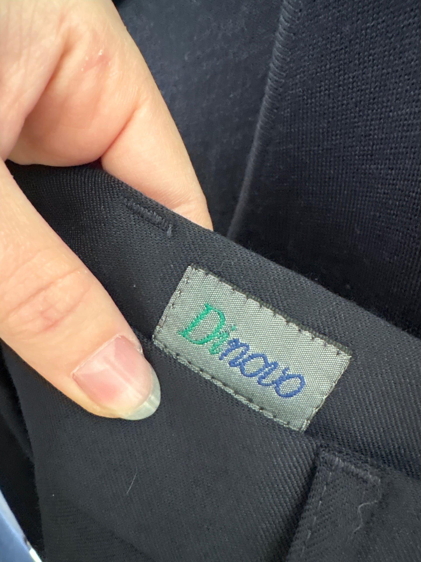 Pantaloni cu pense și talie ultra înaltă tall din lana extrafina