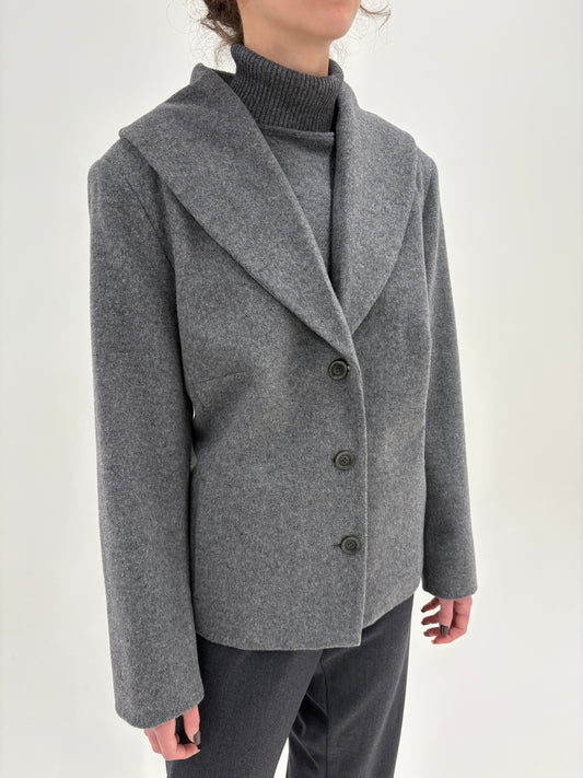 Jacheta luxury Madeleine din stofă groasă extrafina de lana cu revere late