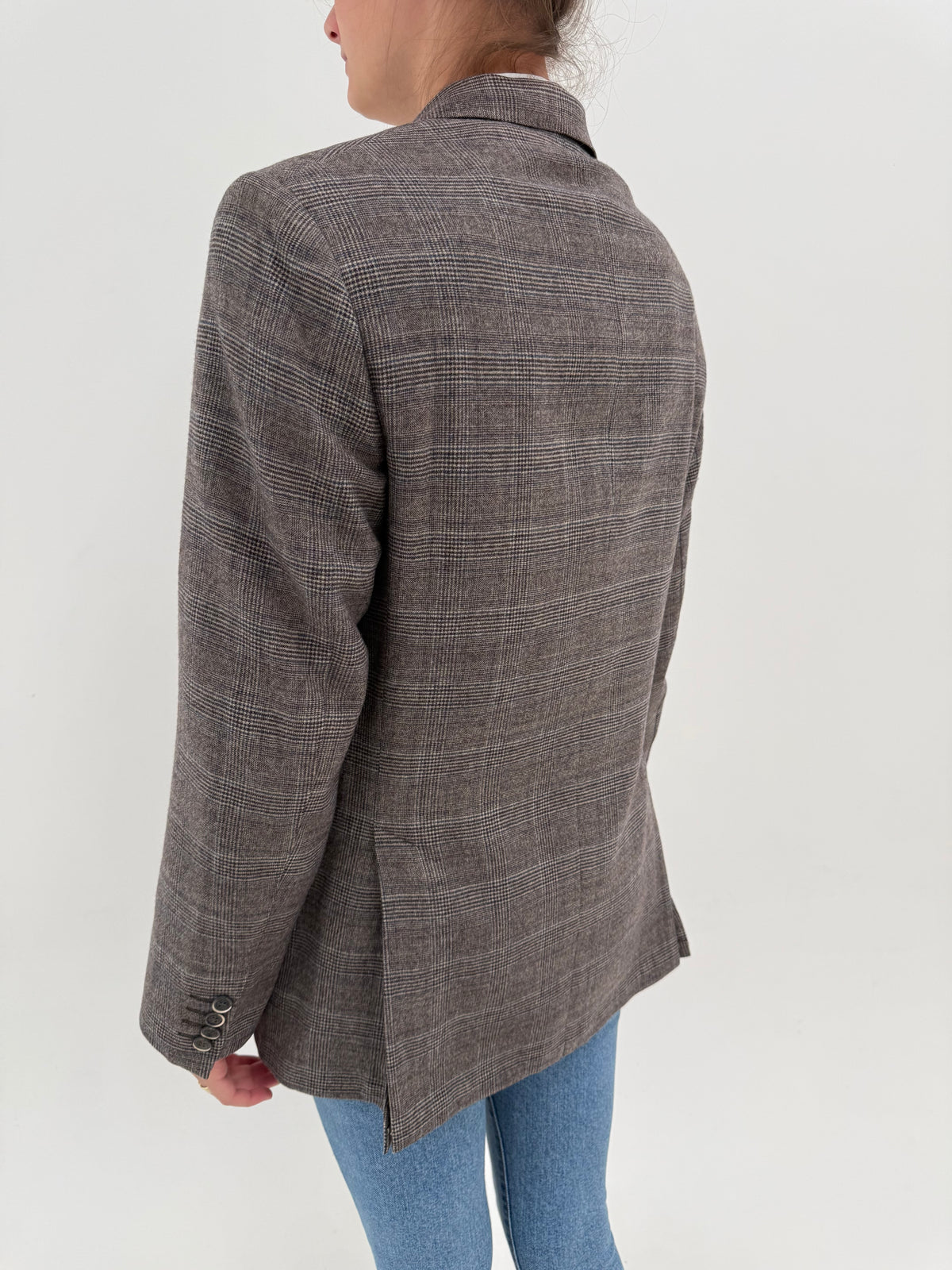 Sacou de brand luxury Lardini italian din stofă Loro Piana de lana în carouri fine