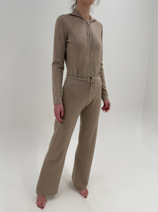 Set camel din cașmir multiply cu pantaloni palazzo și hanorac