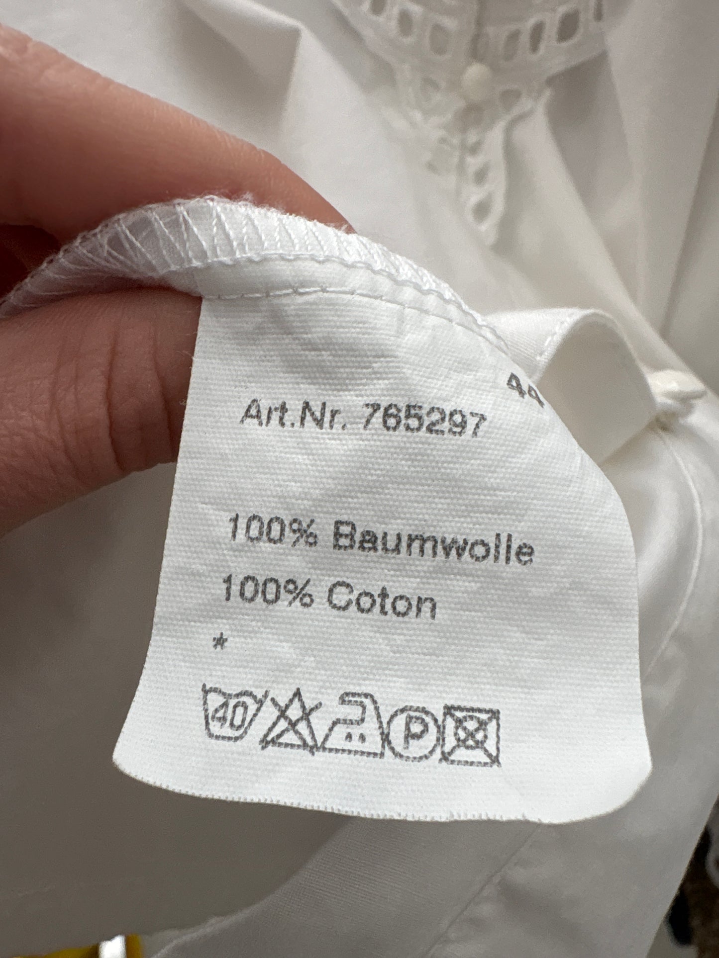 Cămașa vintage din bumbac  cu dantelă și broderie anglaise