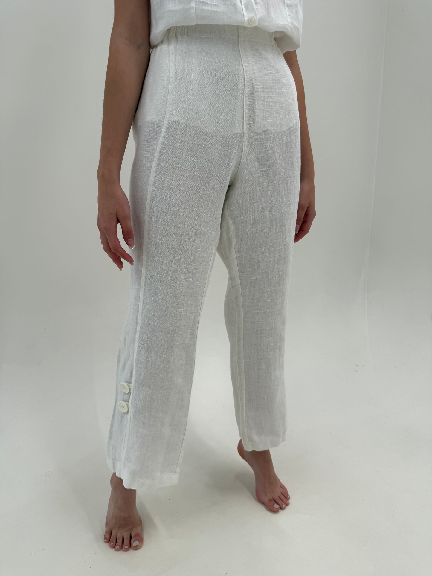 Pantaloni din pânză grea de in în croi clasic cu talie înaltă marcată elastică