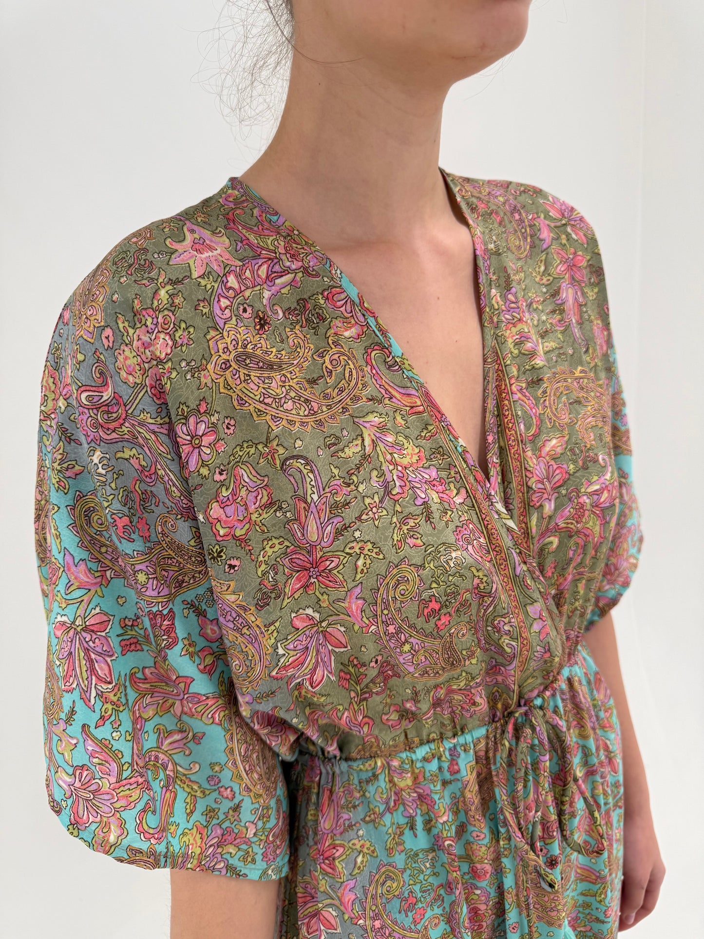 Rochie maxi boho chic cu talie reglabilă din 70% mătase naturală