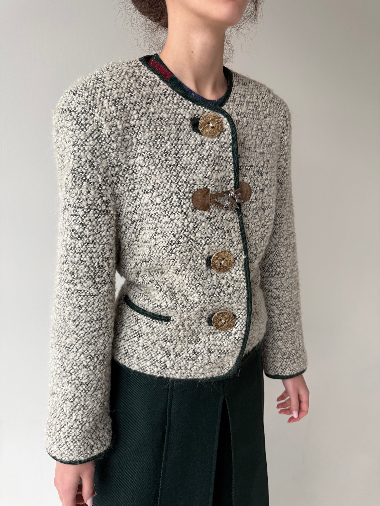 Sacou din boucle gros silver gray de lana cu Angora și mohair