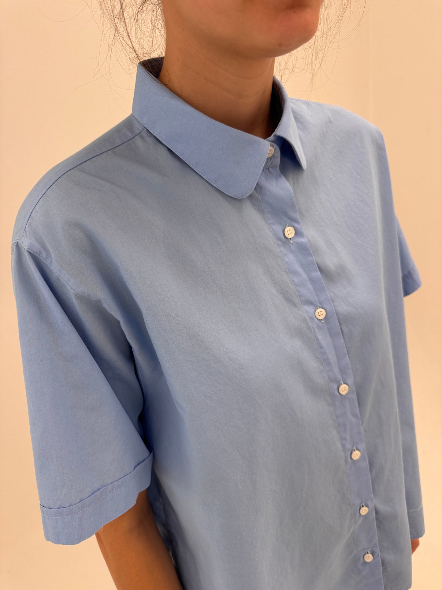 Cămașa premium italiană baby blue cu guler Peter Pan din poplin de bumbac