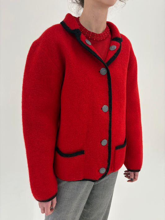 Jacheta groasă din boiled wool cherry red în croi minimalist