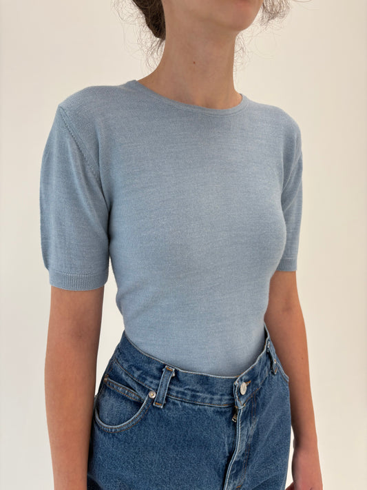 Top baby blue italian din lana merino extrafina de gramaj mare