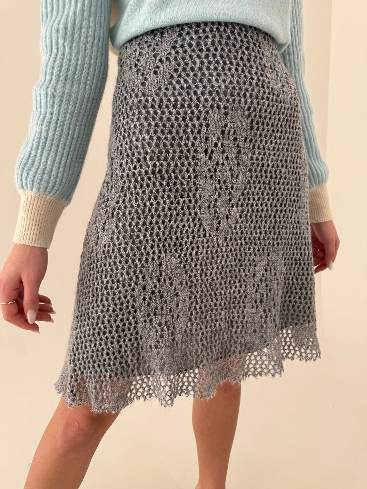 Fustă italiană din lanita macrame light gray