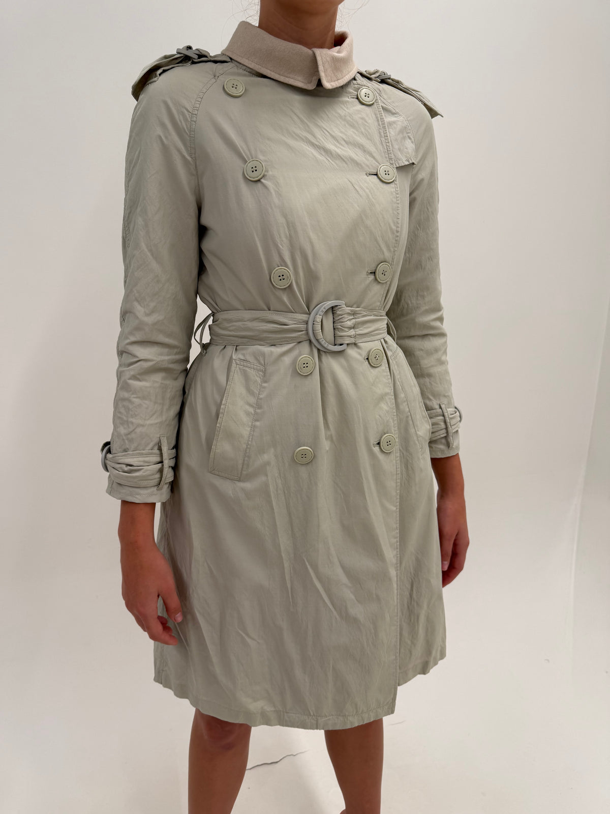 Trench Armani impermeabil cu liner de lana detașabil light nude
