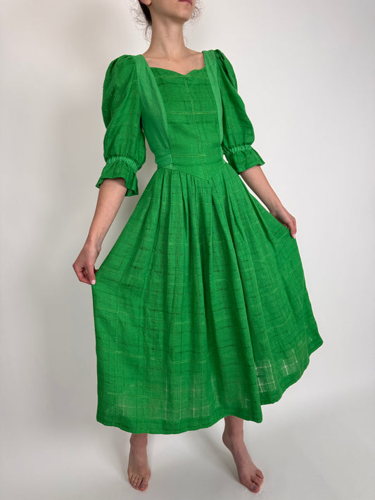 Rochie vintage verde smarald din pânză