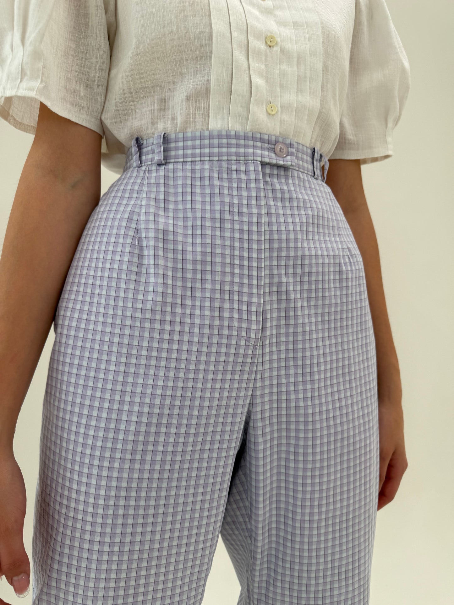 Costum vintage gingham lavandă din panzica de bumbac cu pantaloni capri super în trend