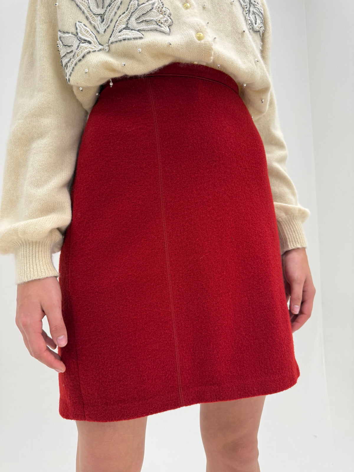 Fustă Max Mara merlot red din boiled wool în croi ușor A-line