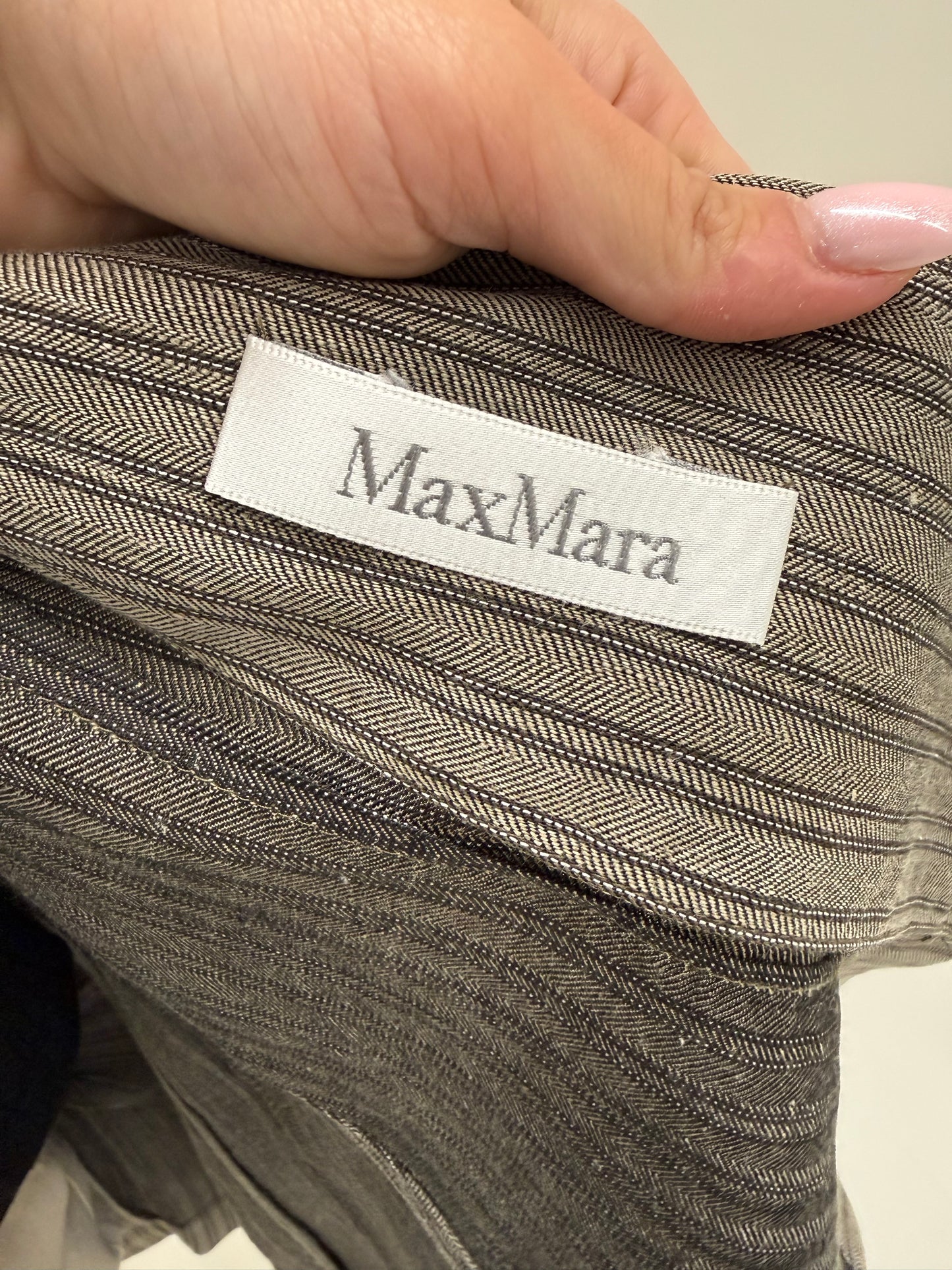Sacou clasic Max Mara din pânză silver gray de în și vascoza cu dungi fine