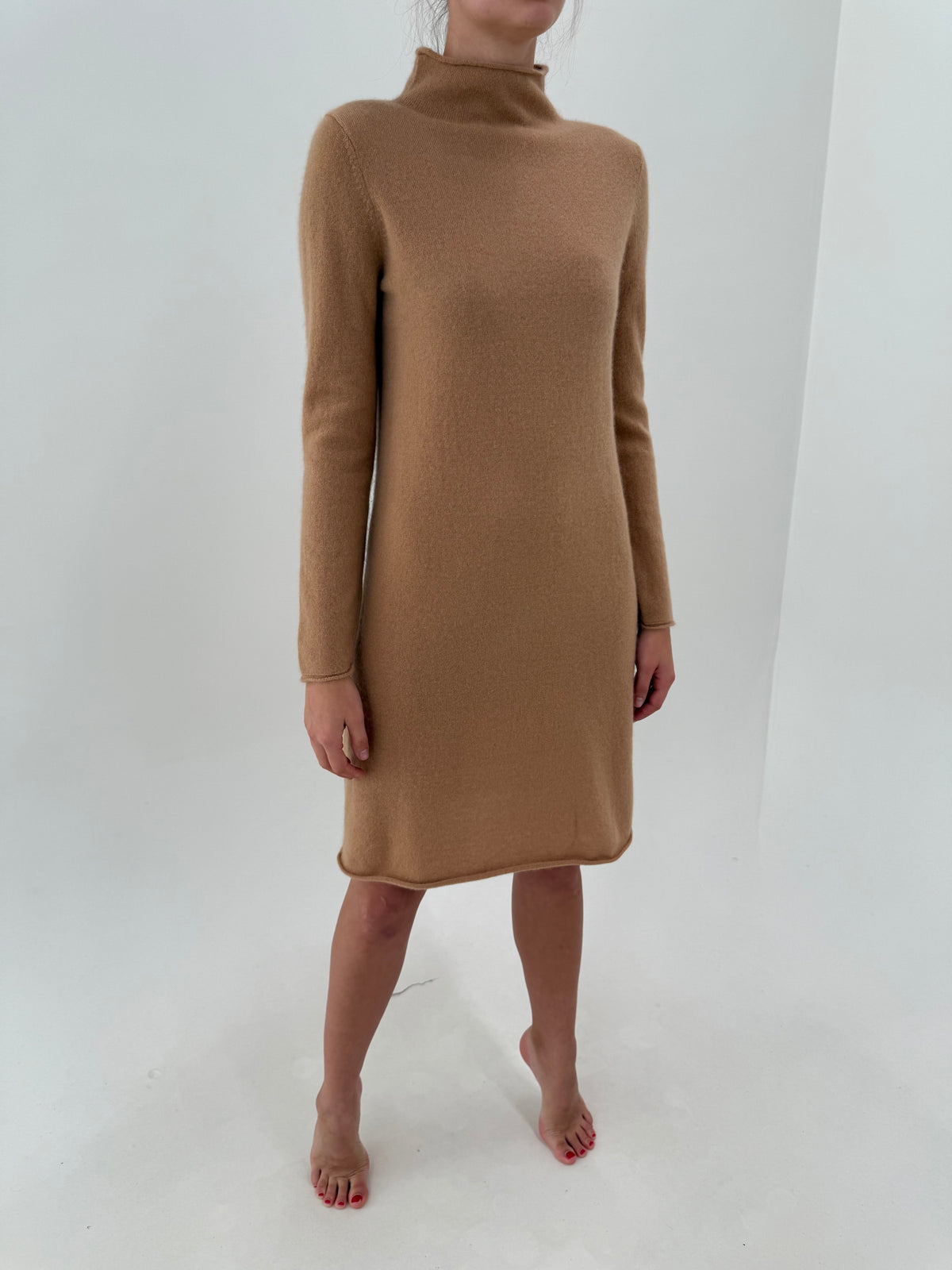 Rochie camel minimalistă din cașmir