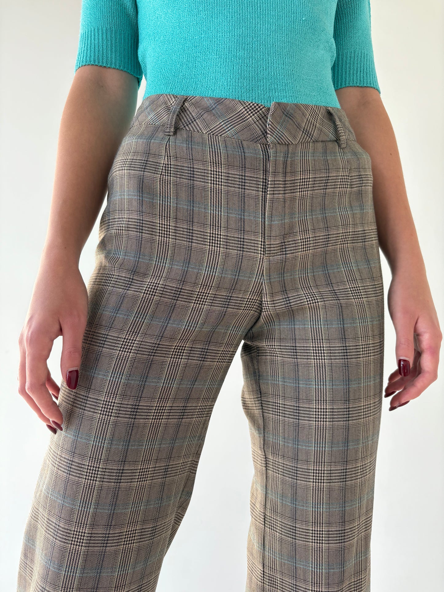 Pantaloni Stefanel din stofita confort în carouri ușor strech