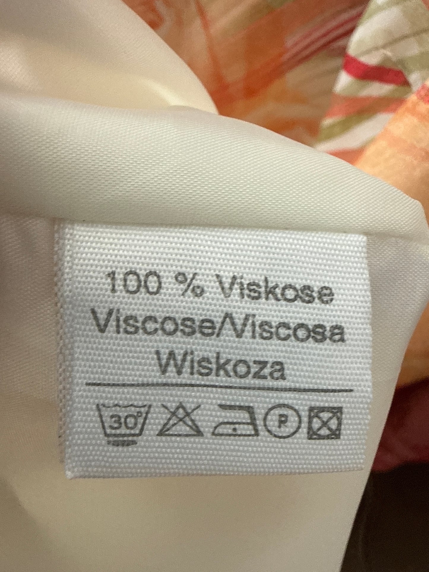 Rochie maxi super vaporoasă cu talie reglabilă la spate