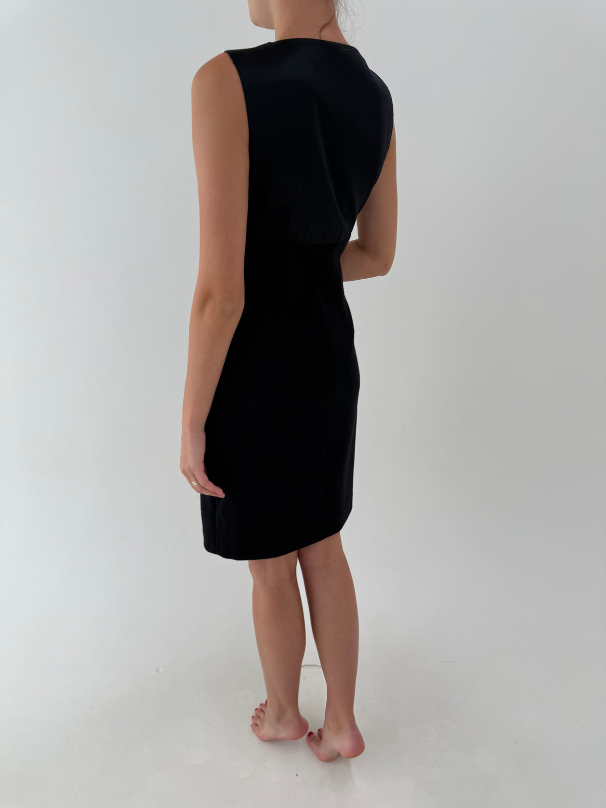 LBD Luisa Spagnoli din lana extrafina cu bust drapat de mătase naturală