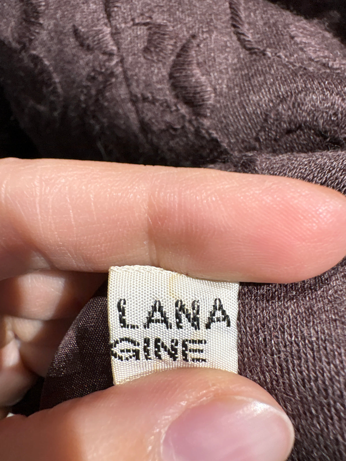 Sacou taupe de brand luxury italian din lana excepțională texturată cu broderie ca o dantelă
