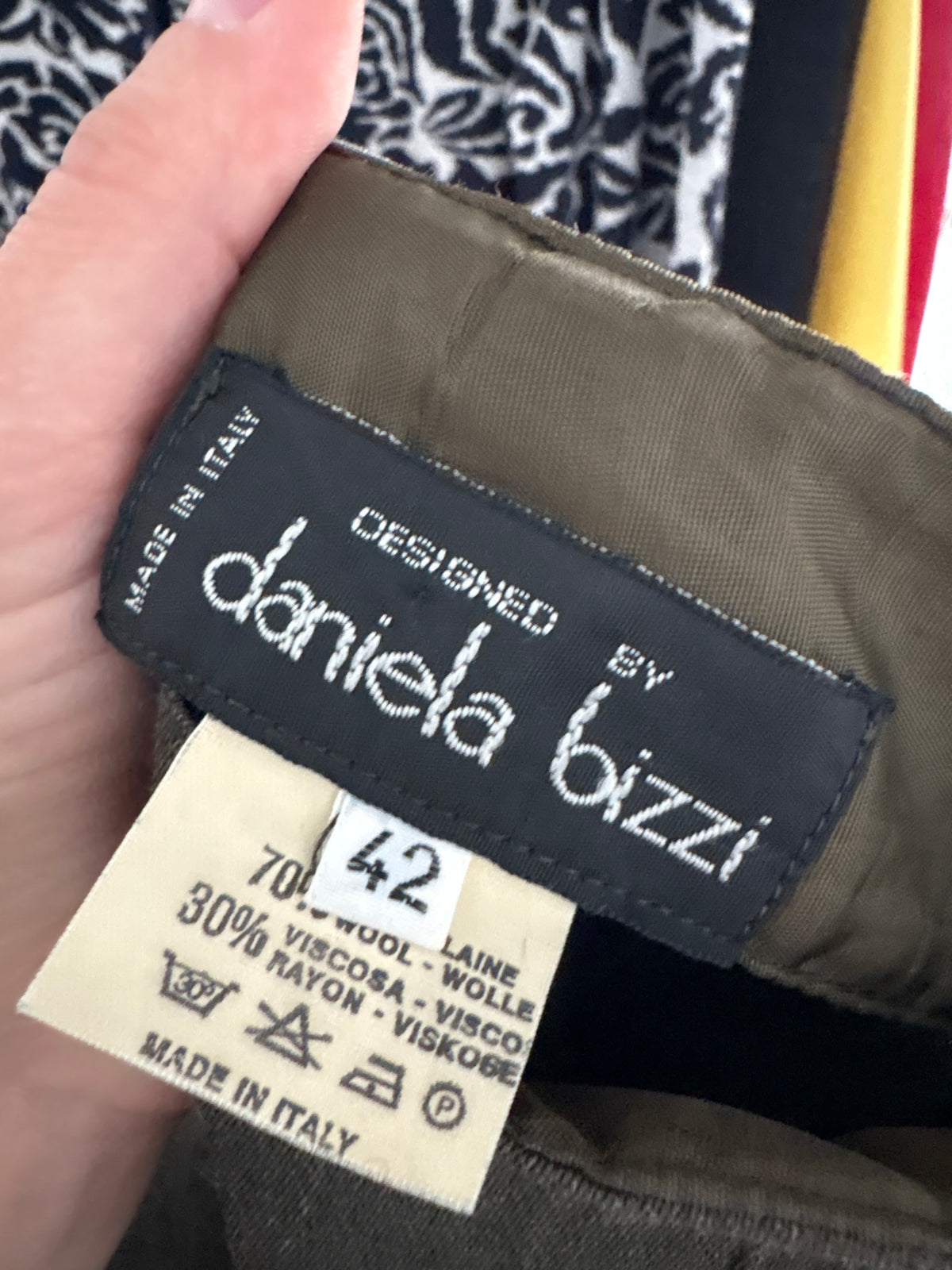 Fustă maxi creion din stofita de lana modelatoare cu talie extrem de marcată ultra înaltă