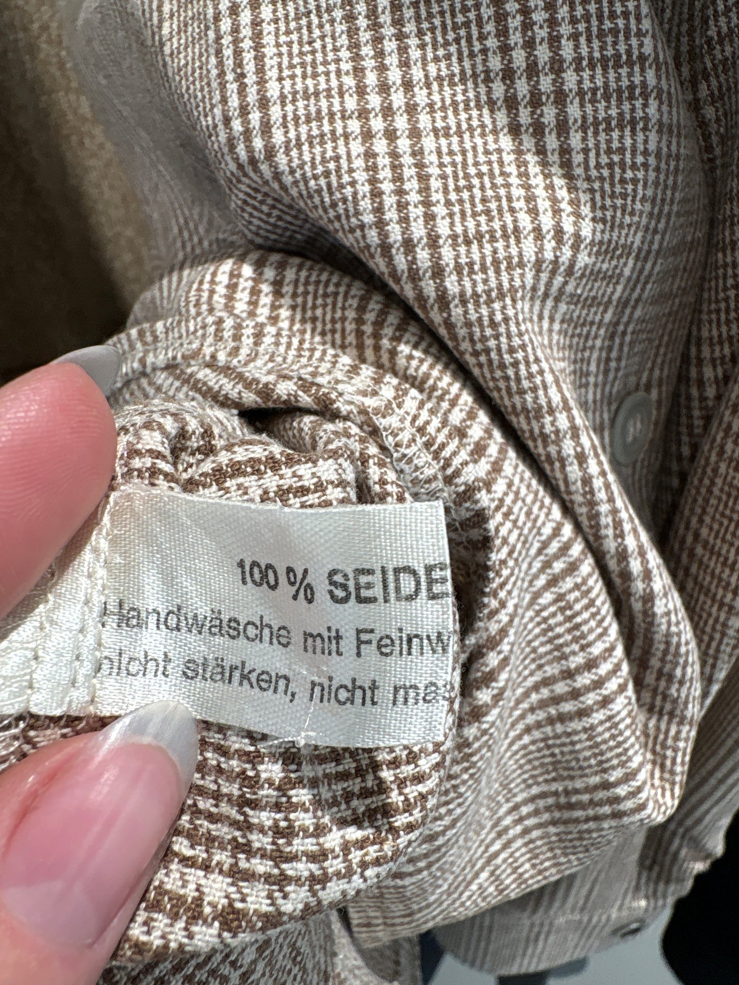 Cămașa groasă din mătase naturală raw în carouri