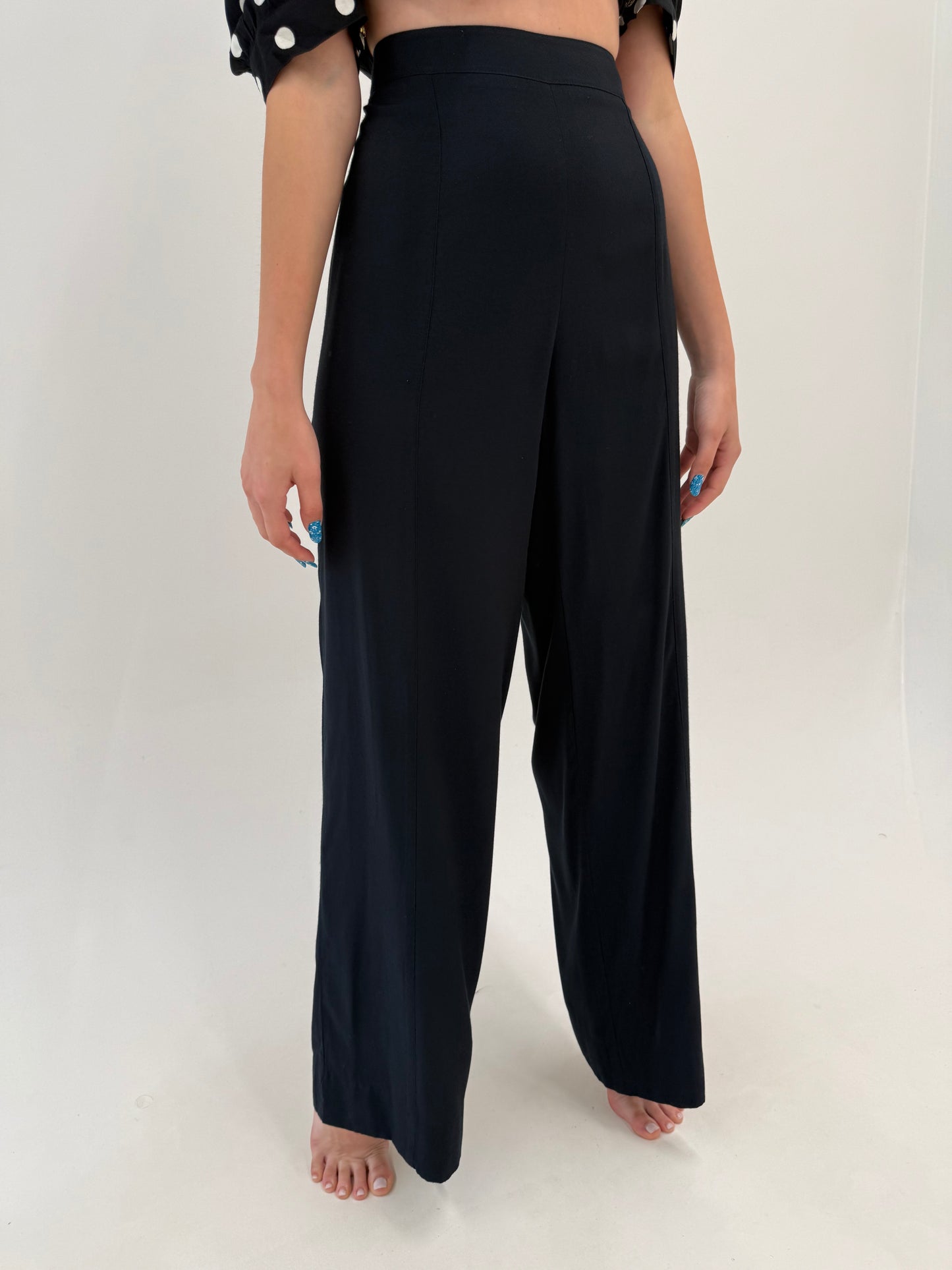 Pantaloni negru palazzo tall cu talie ultra înaltă de la zi la seară
